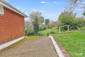 Photo 21- click for photo gallery